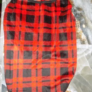 Cuddl Duds Jammies for your Famlies Red Buffalo Plaid Fleece Dog Shirt Size L